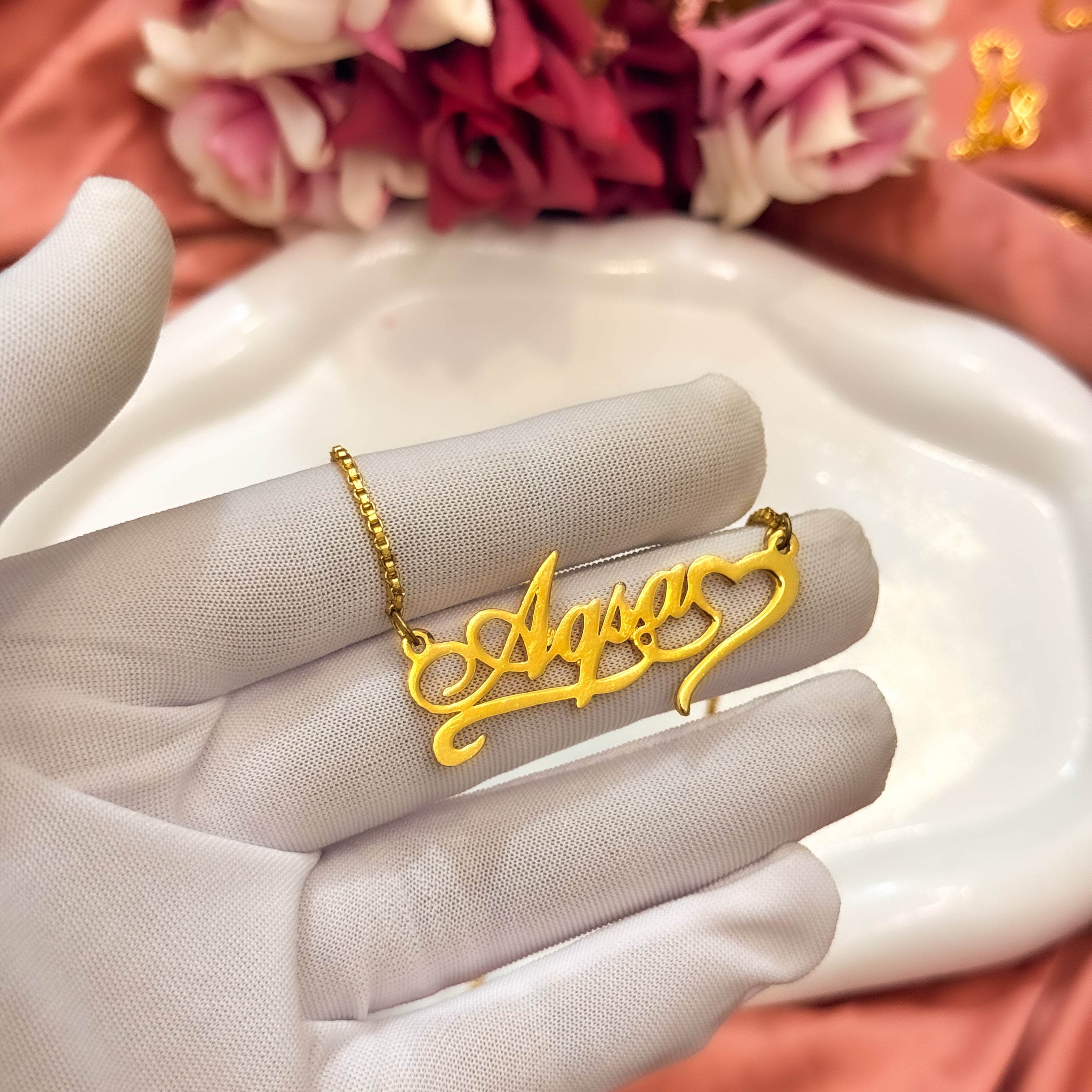 Vivace Swish Custom Name Necklace