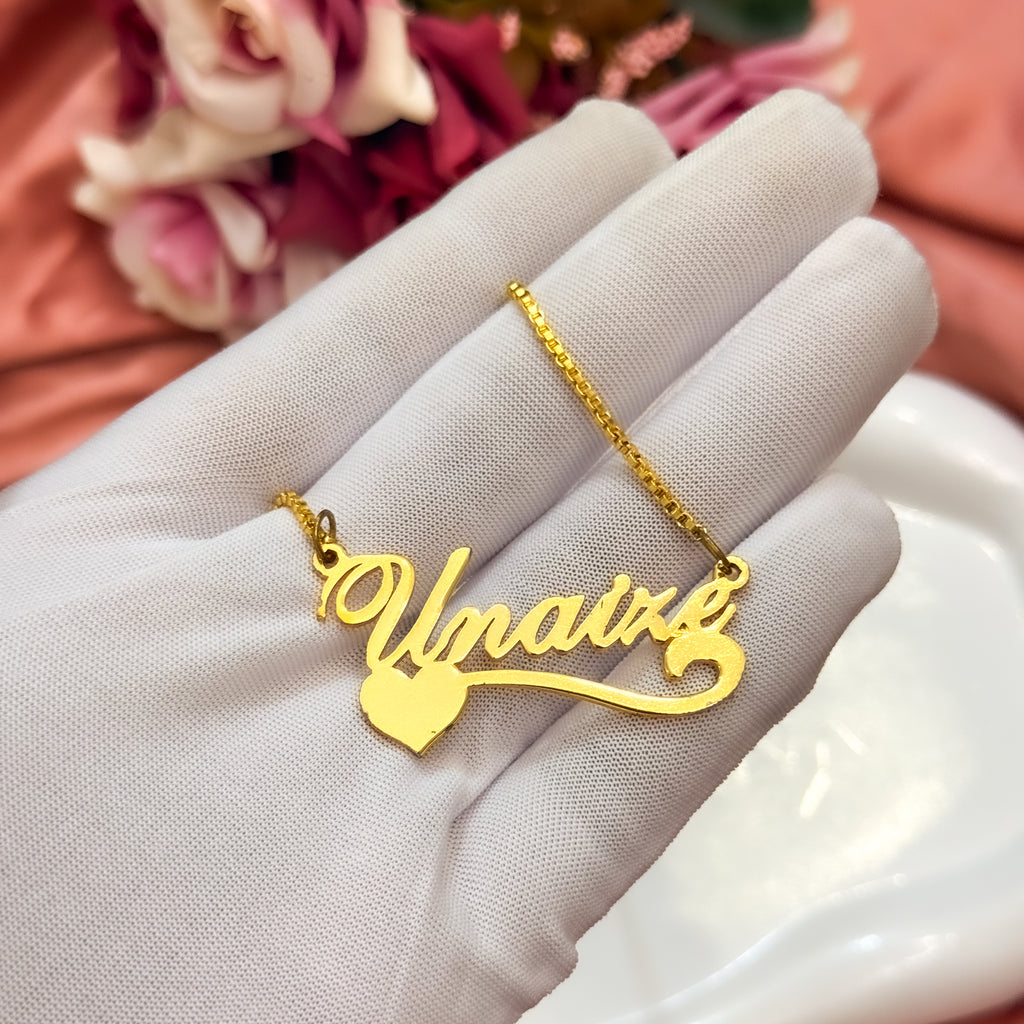 Heart Curve Motif Custom Name Necklace